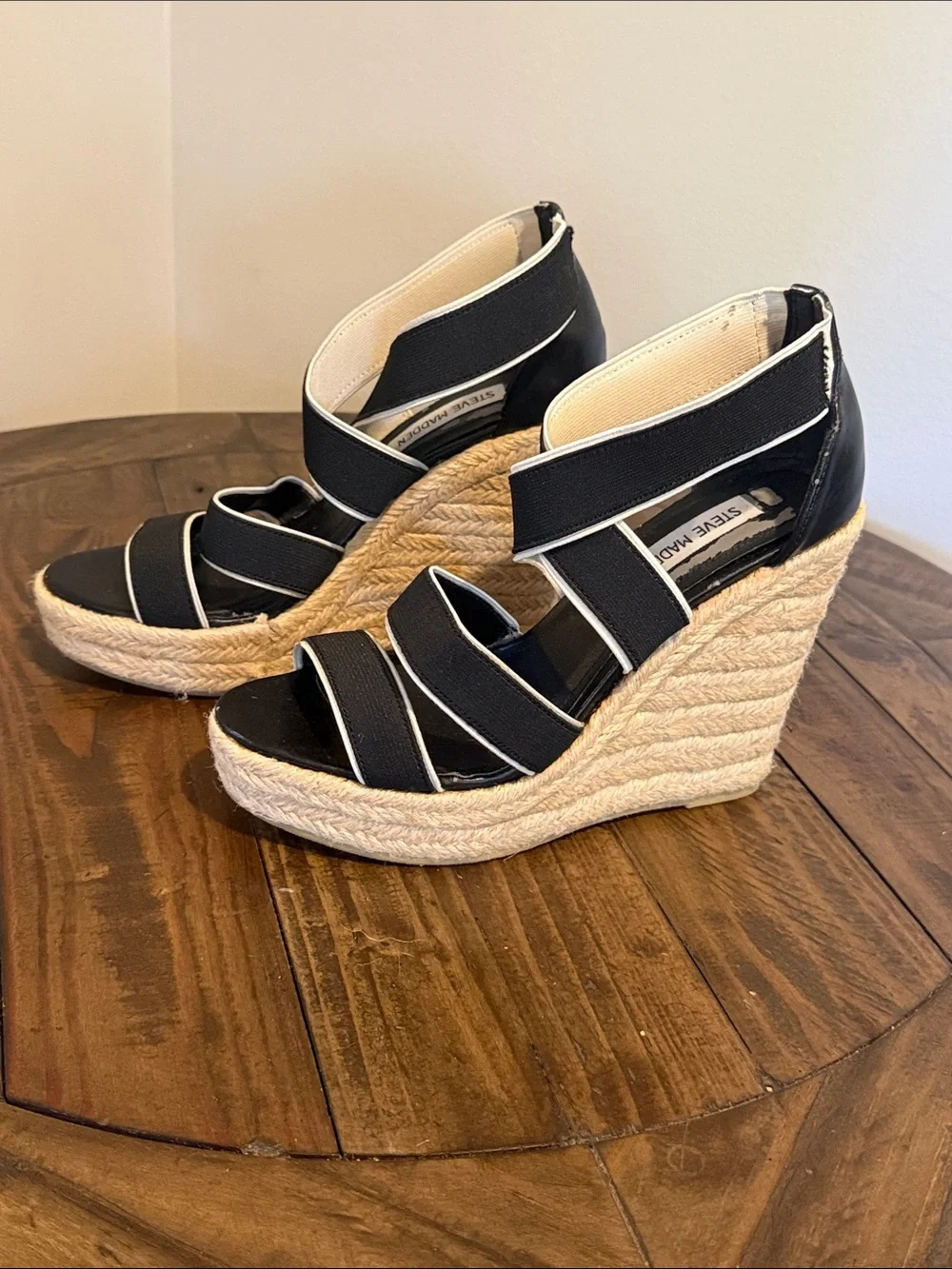 Steve Madden Black Espadrille Wedge Sandals with Cream Jute Platform